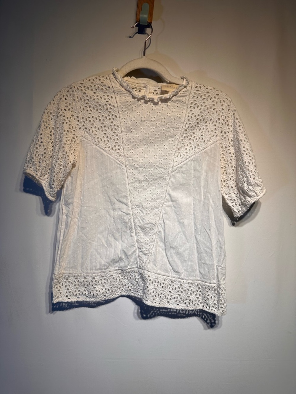 Sezane Ivory Eyelet Lace Short Sleeve Blouse